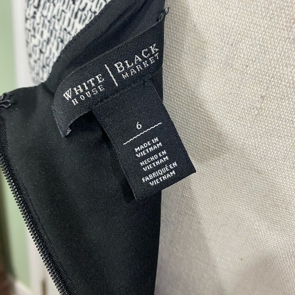 WHBM hombre V Black & White design dress granular print. Lined and well made. 6 - Picture 7 of 14